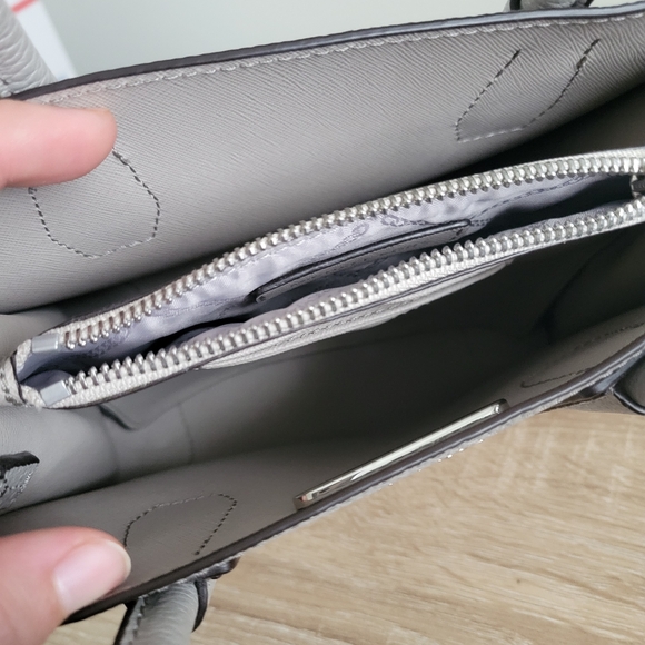 Michael Kors Mercer Small Leather Satchel - Picture 6 of 7